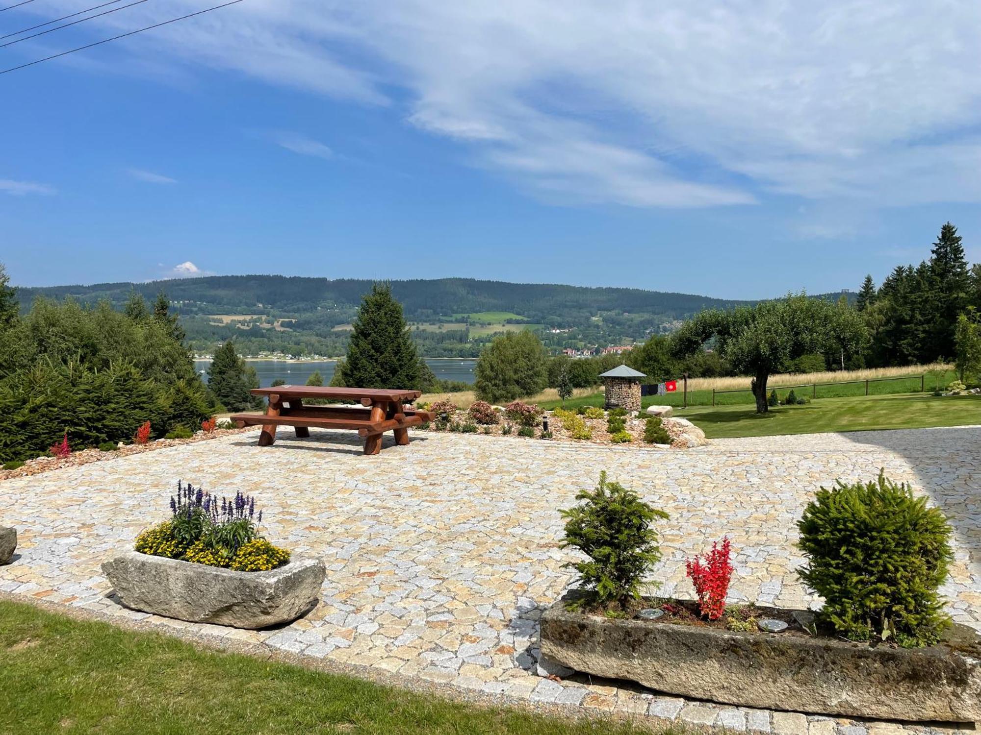 Apartmany Hajovna Lipno Лоучовице Экстерьер фото