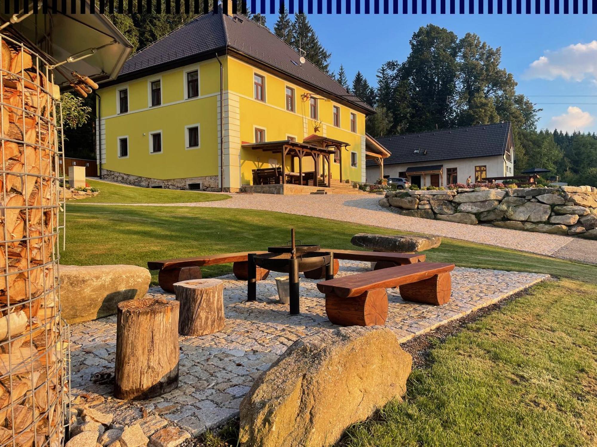 Apartmany Hajovna Lipno Лоучовице Экстерьер фото